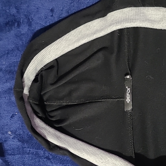 Sweater - Picture 4 of 7